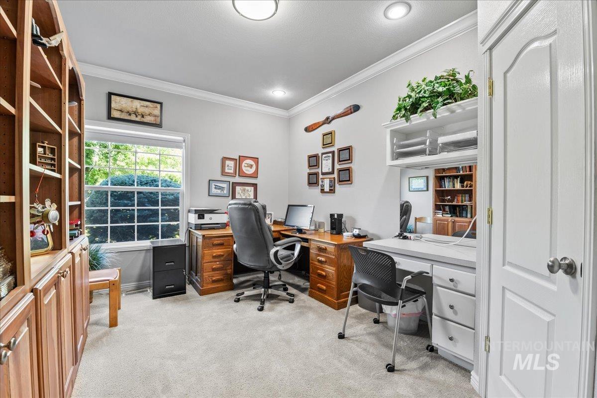 481 E Mapleside Court