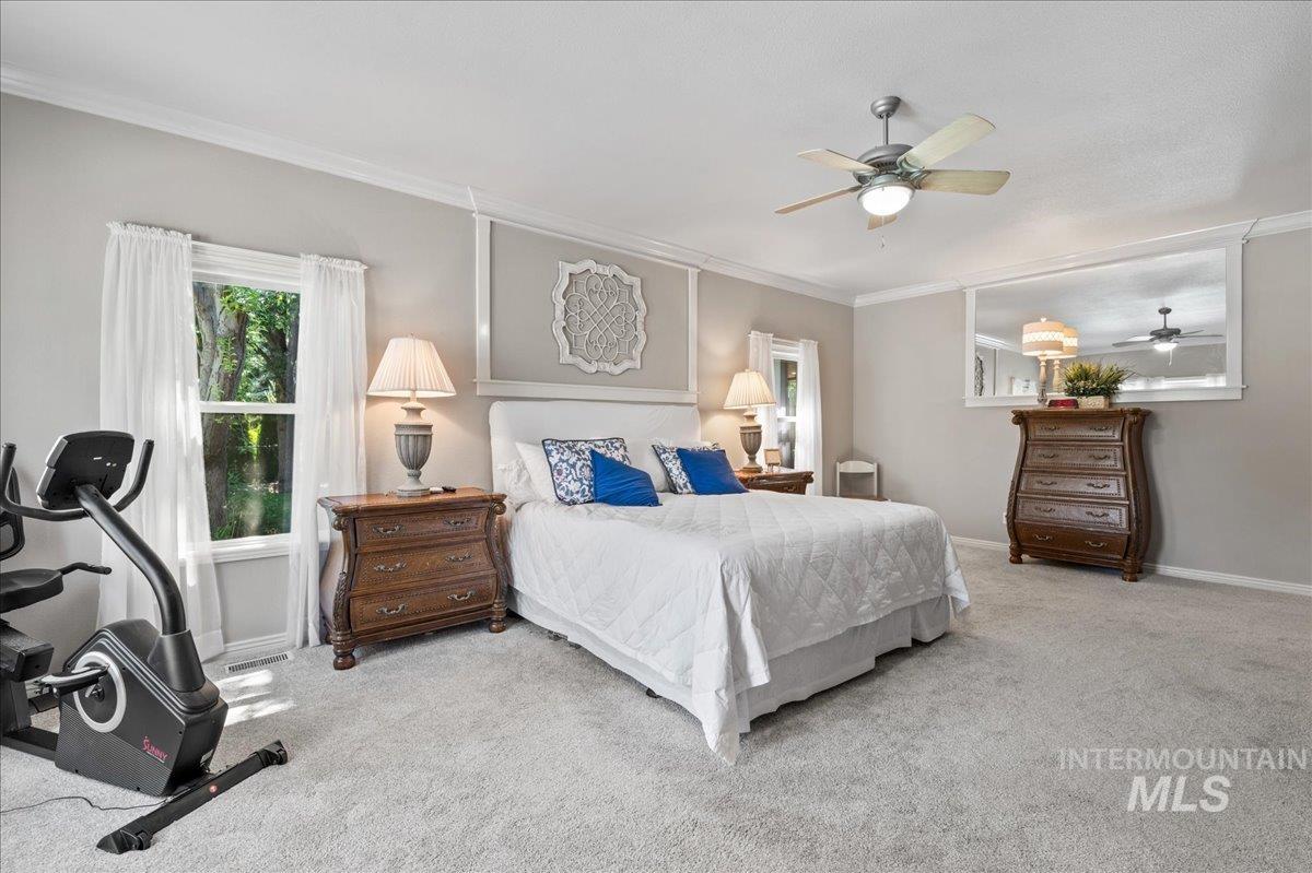 481 E Mapleside Court