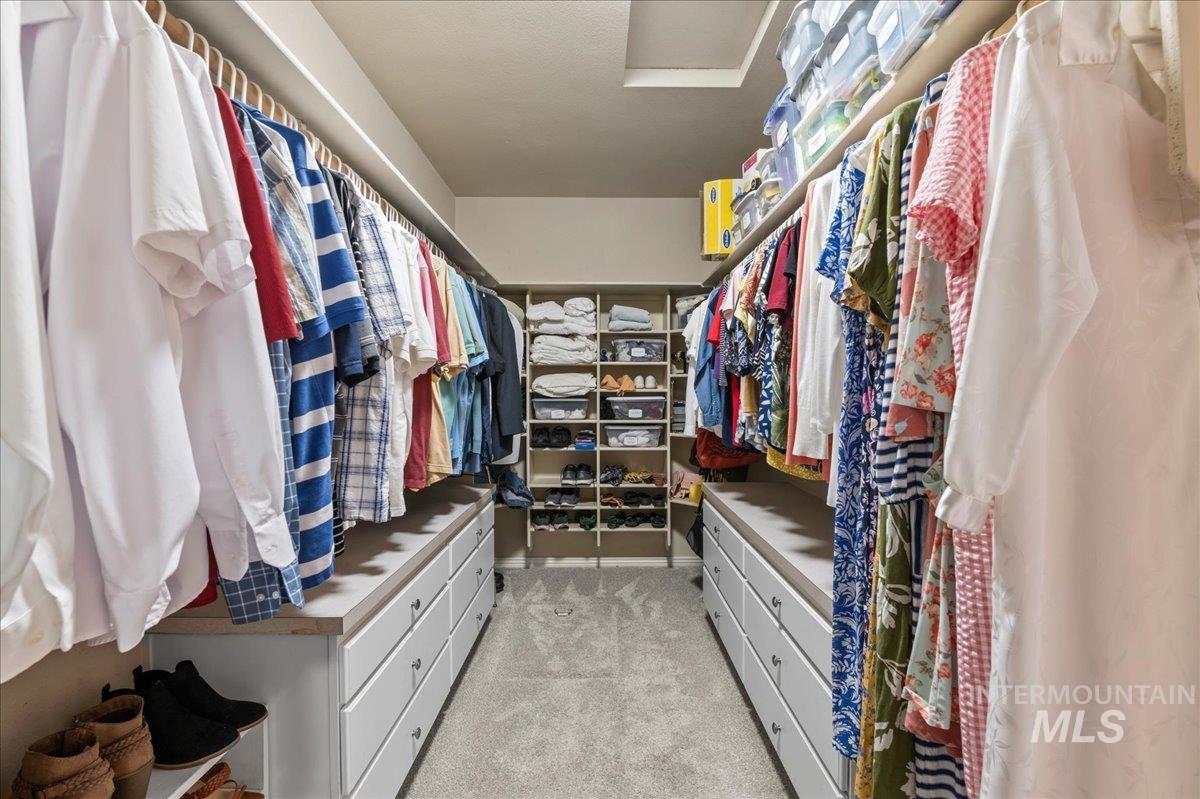 481 E Mapleside Court