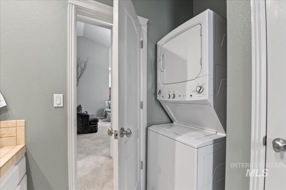 481 E Mapleside Court