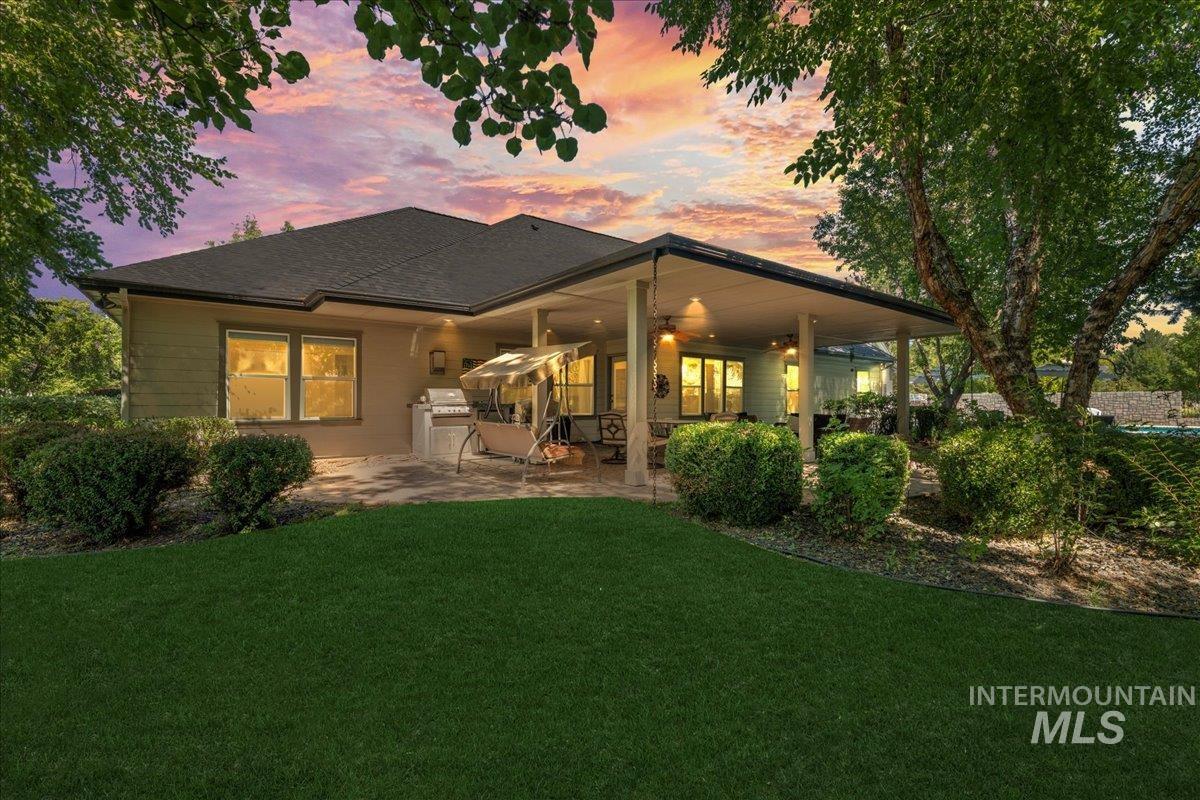 481 E Mapleside Court