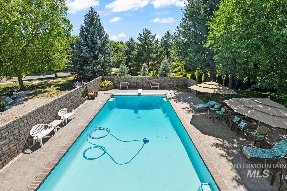 481 E Mapleside Court