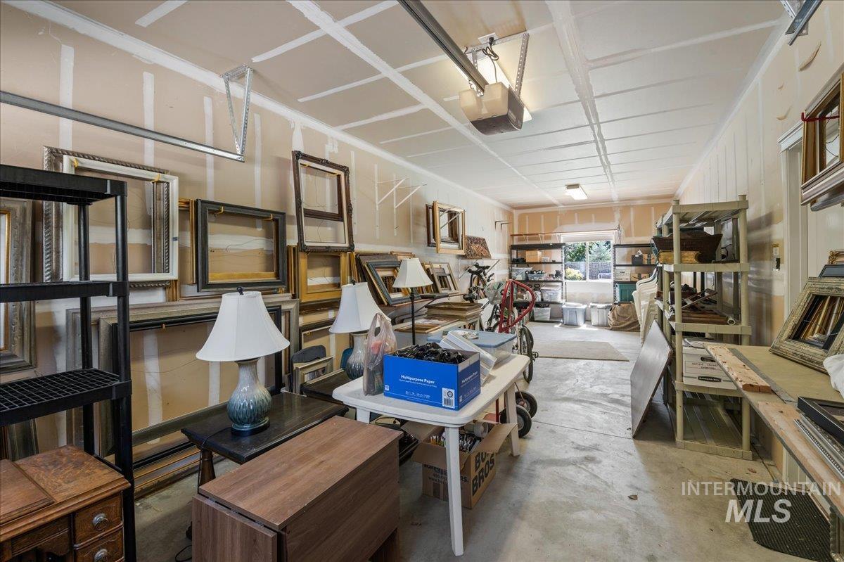 481 E Mapleside Court