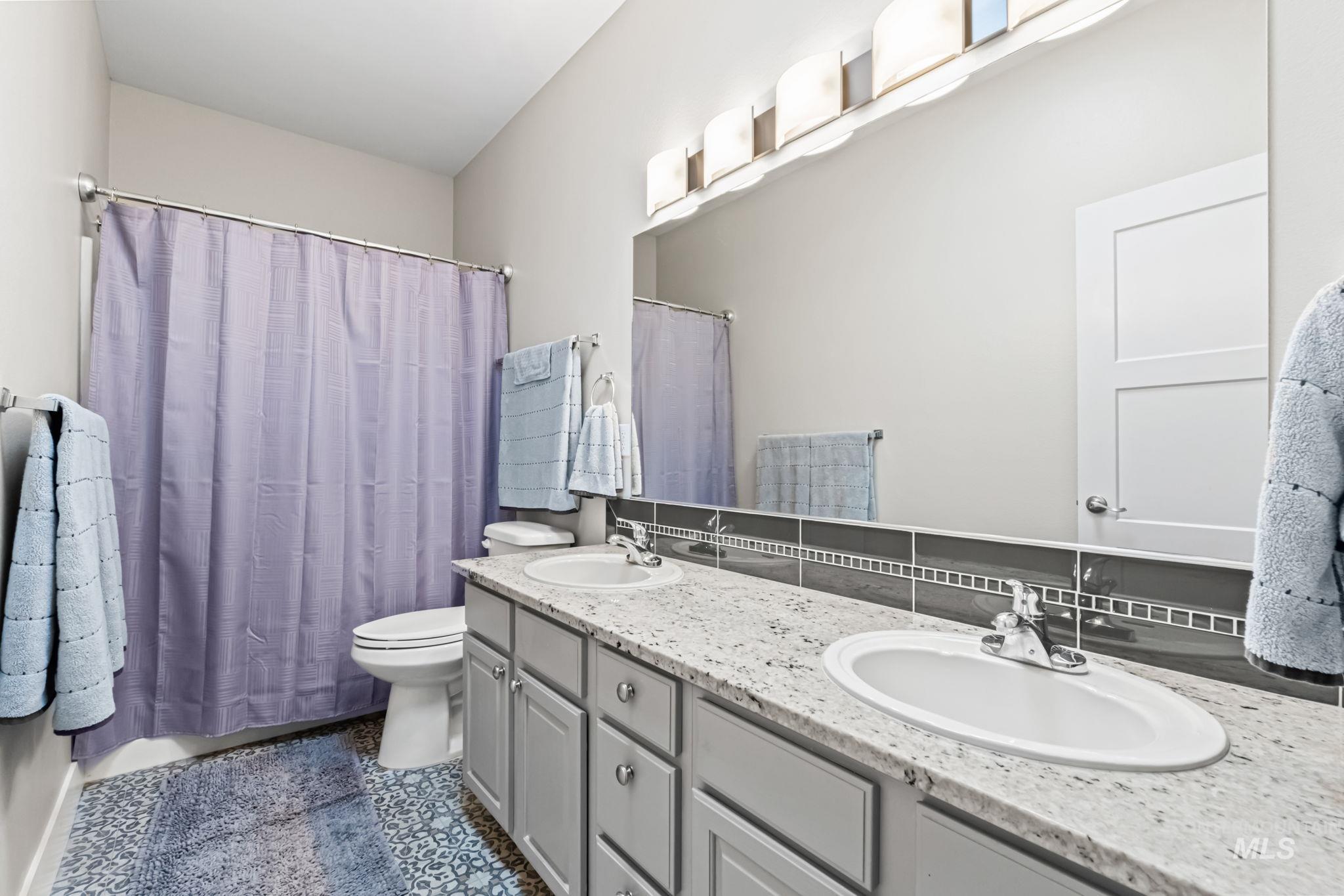 10484 N Palisades Way