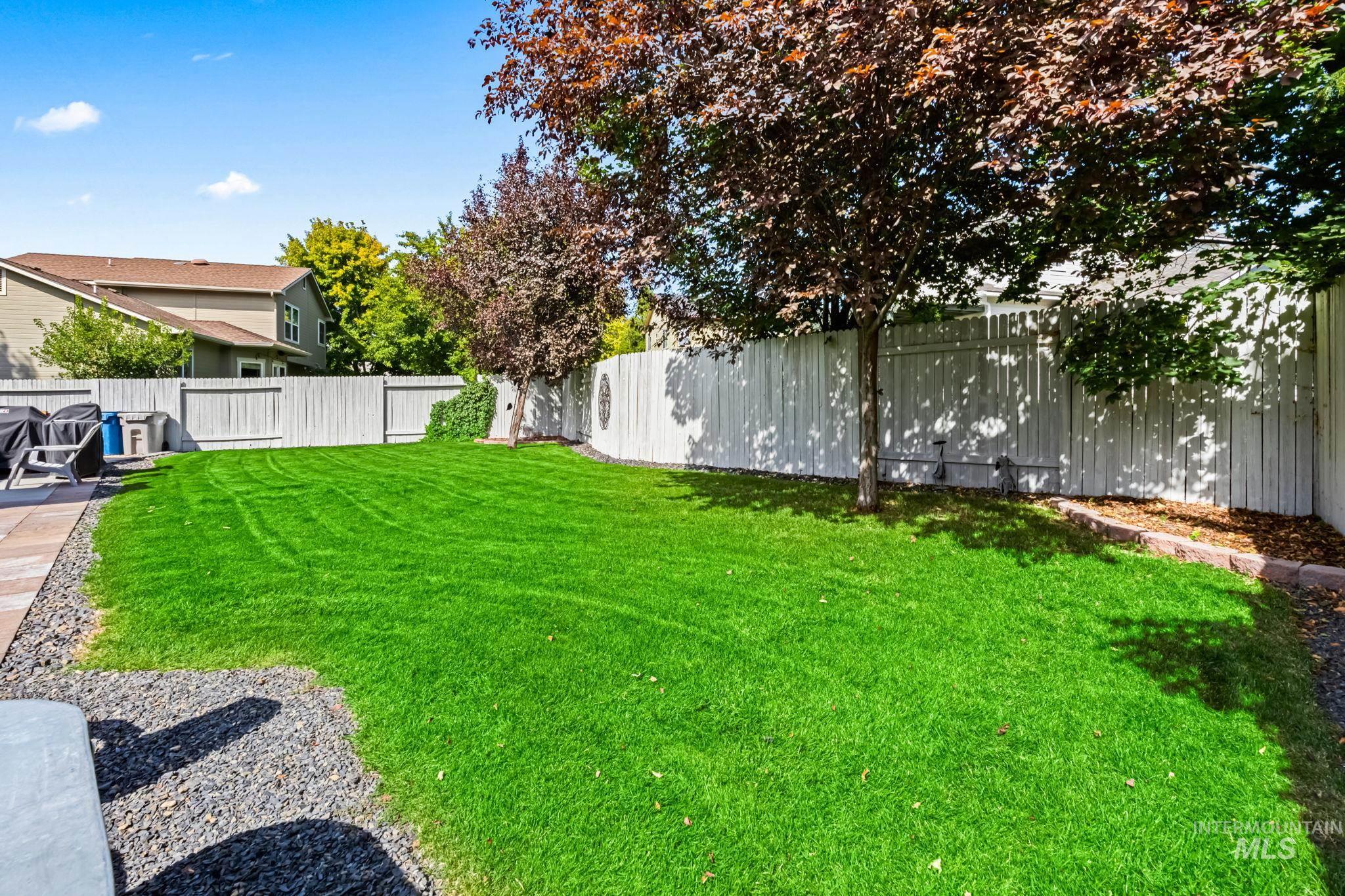 10484 N Palisades Way