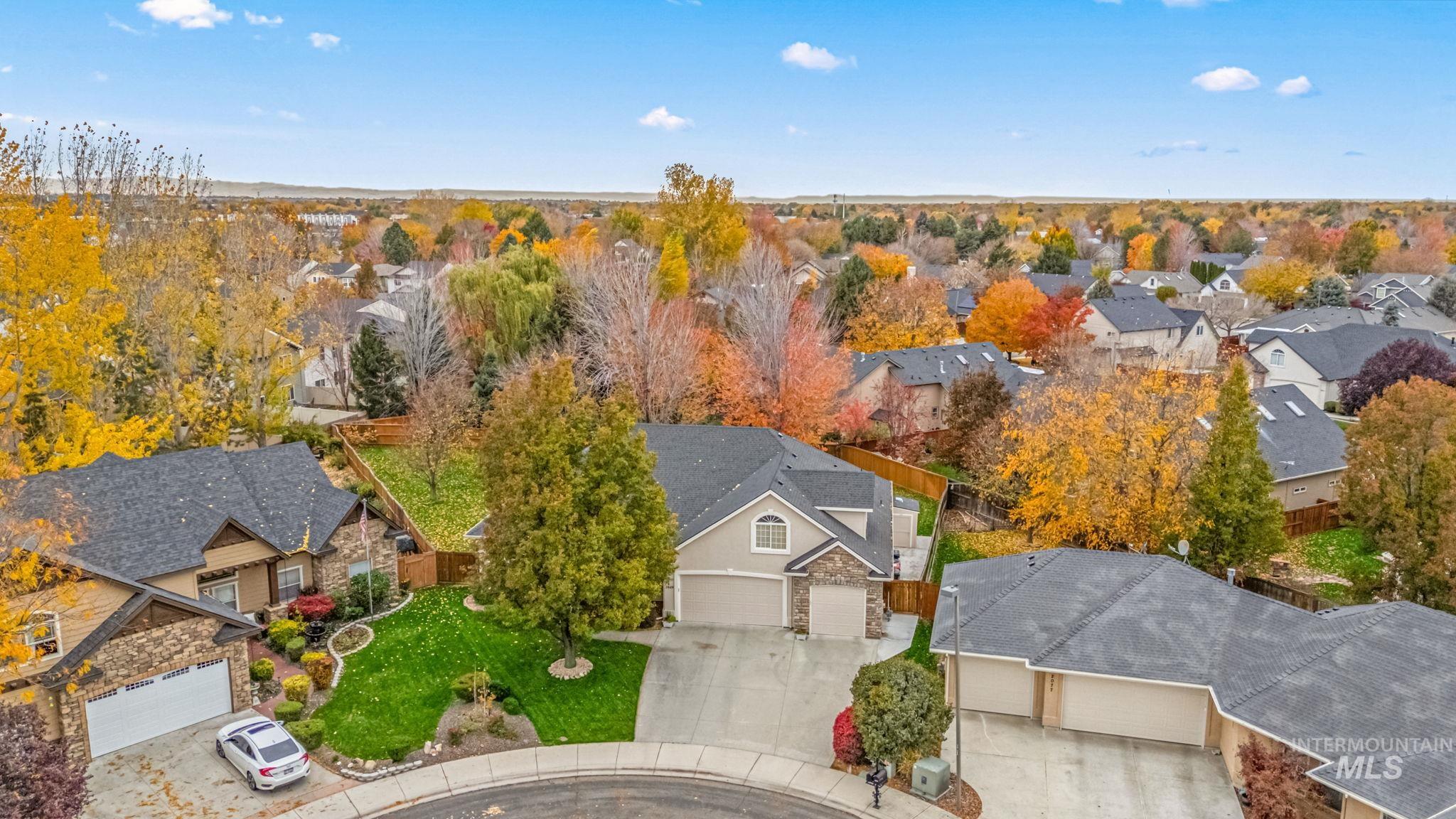 2049 N Marnita Place