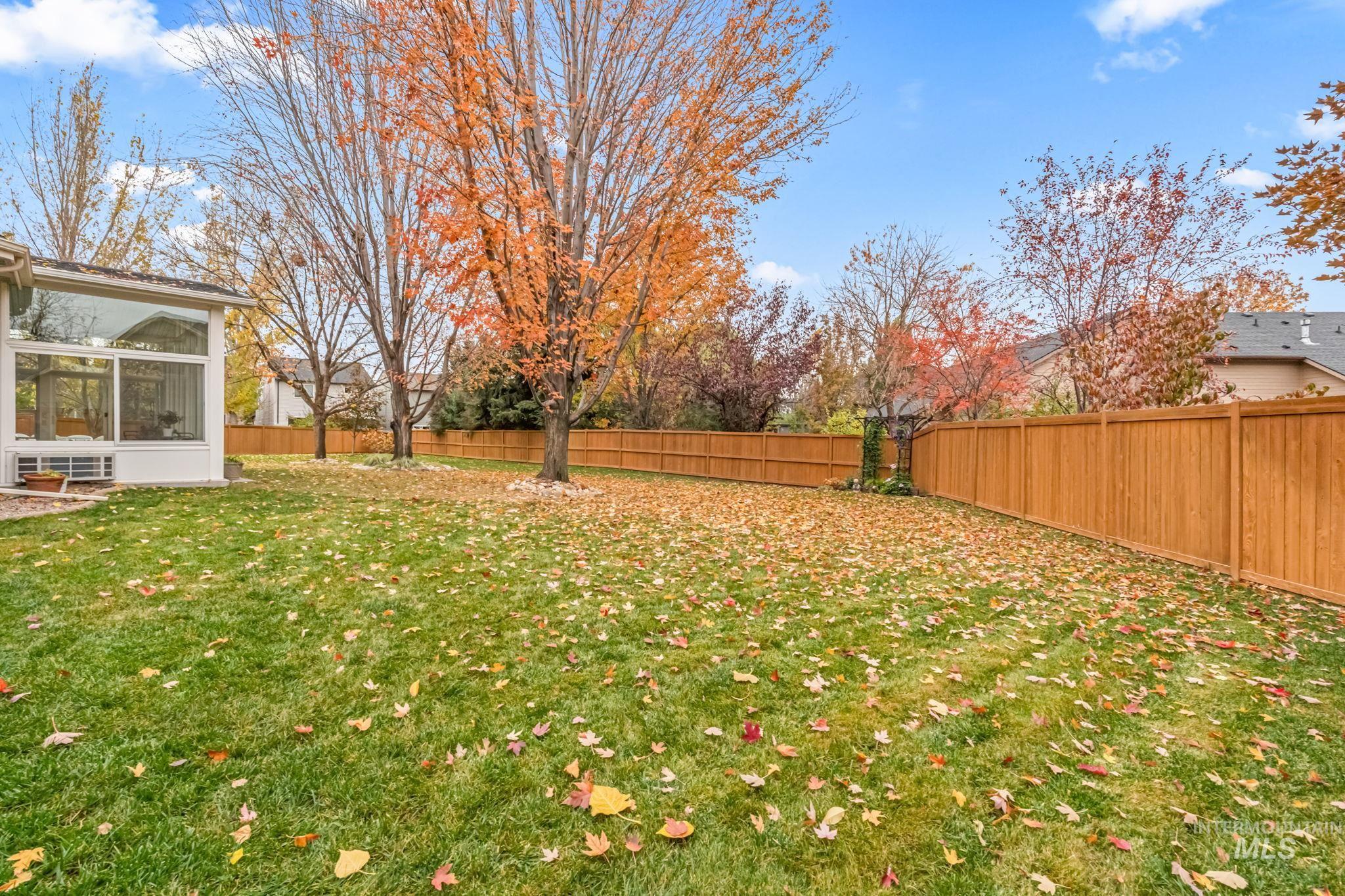 2049 N Marnita Place