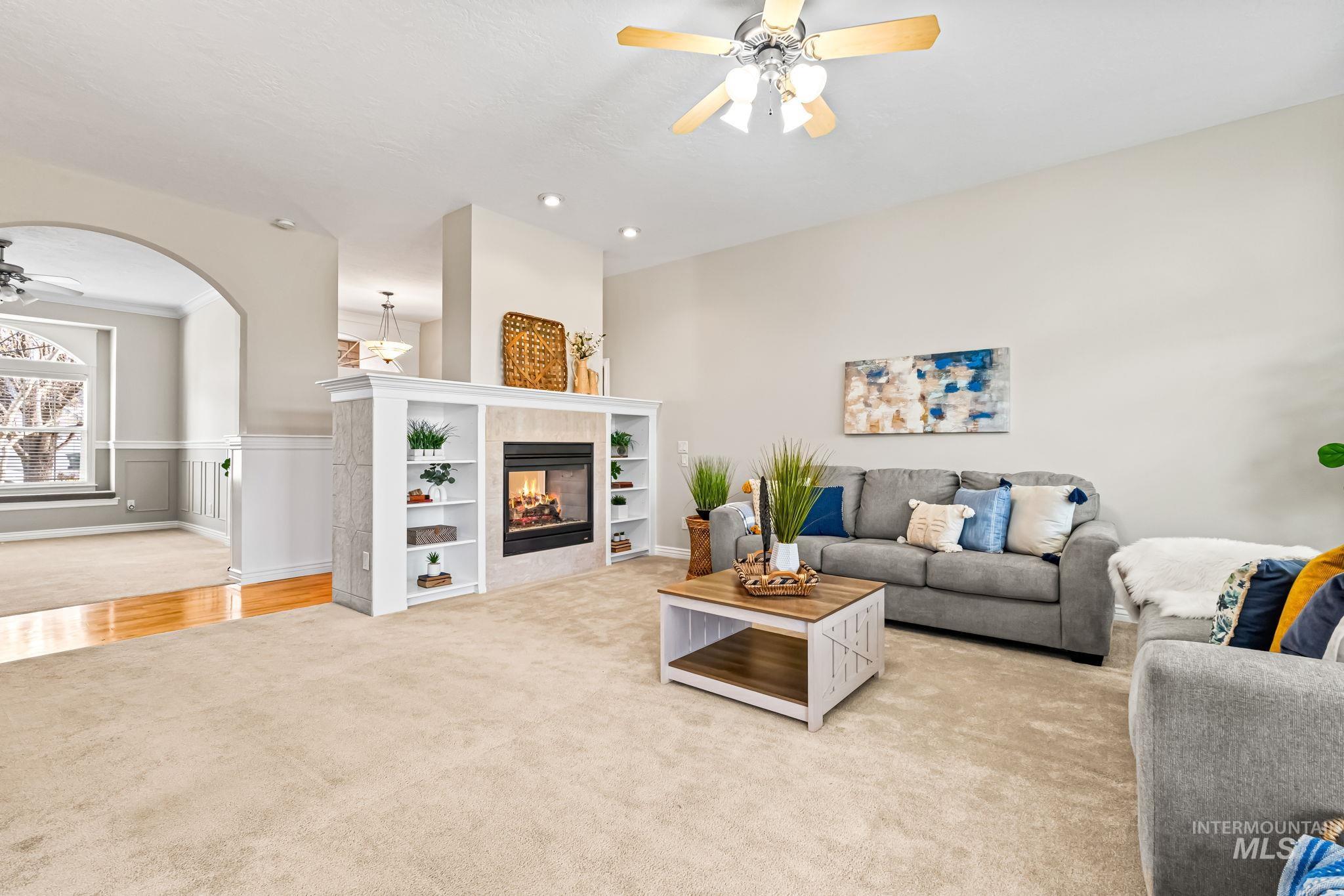 2049 N Marnita Place