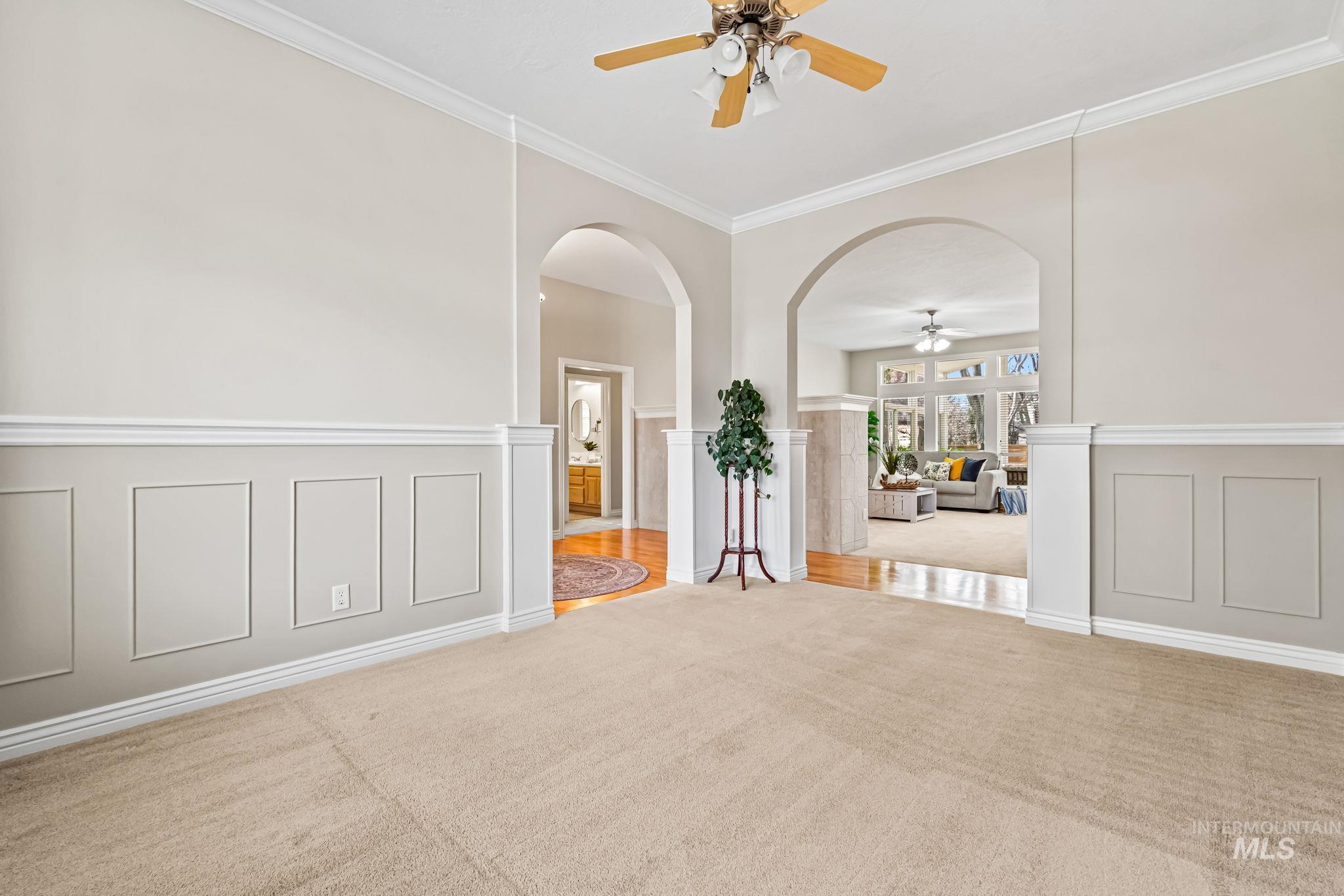 2049 N Marnita Place