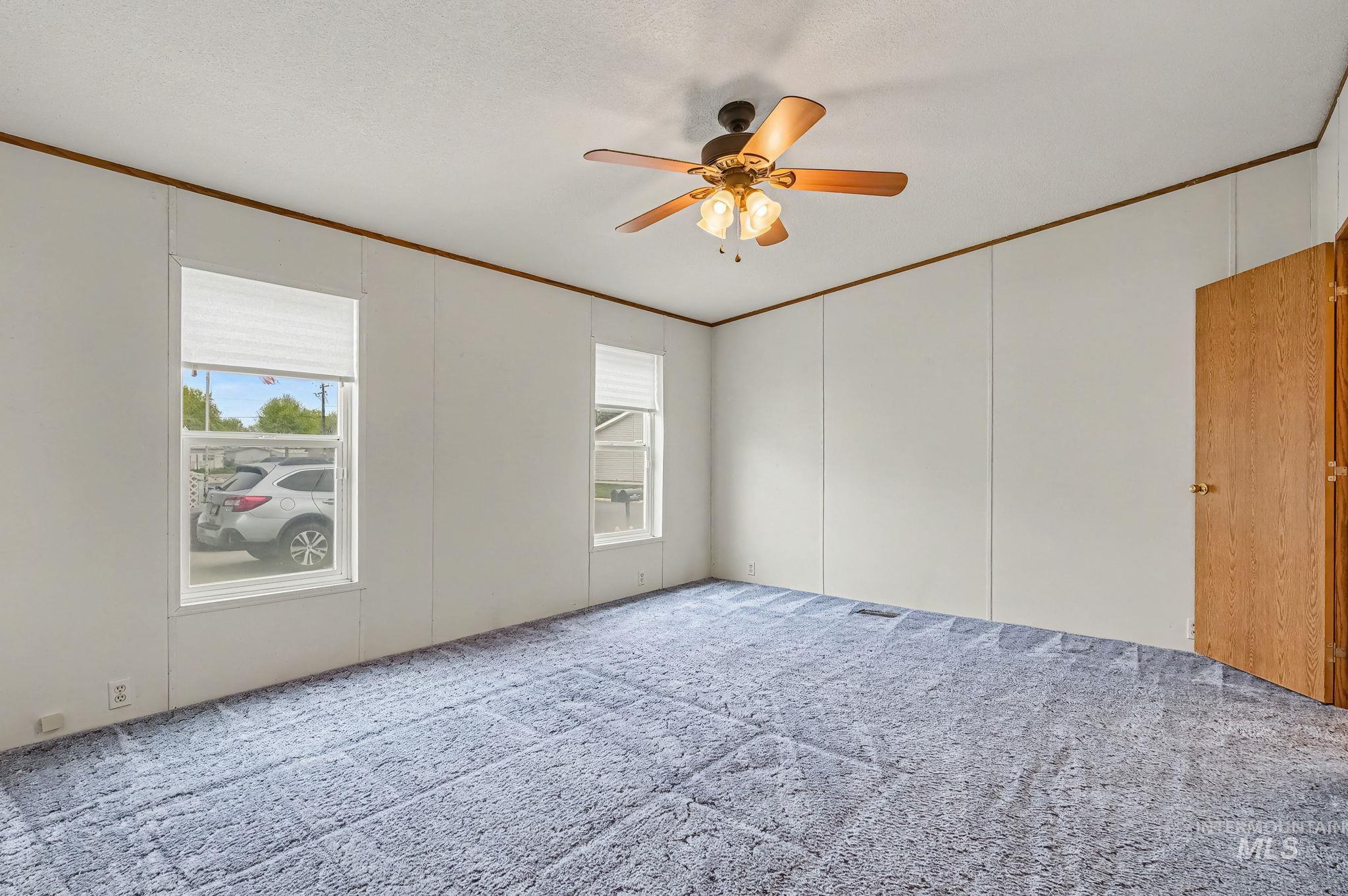 2809 Golden Rod Lane