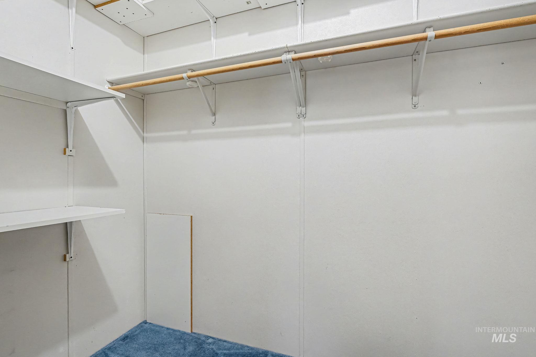 2809 Golden Rod Lane