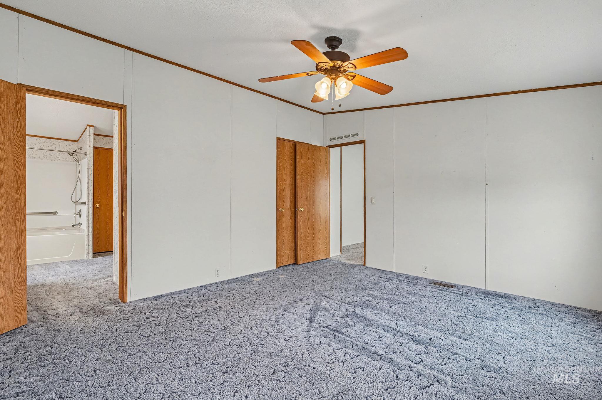 2809 Golden Rod Lane