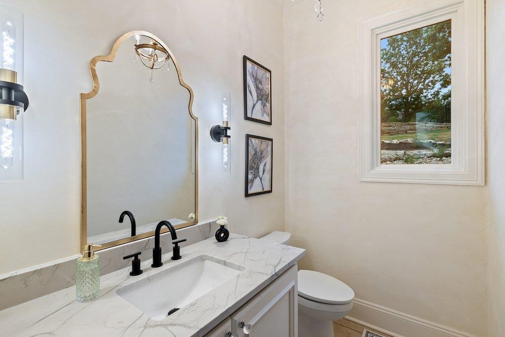 4801 Pecan Chase