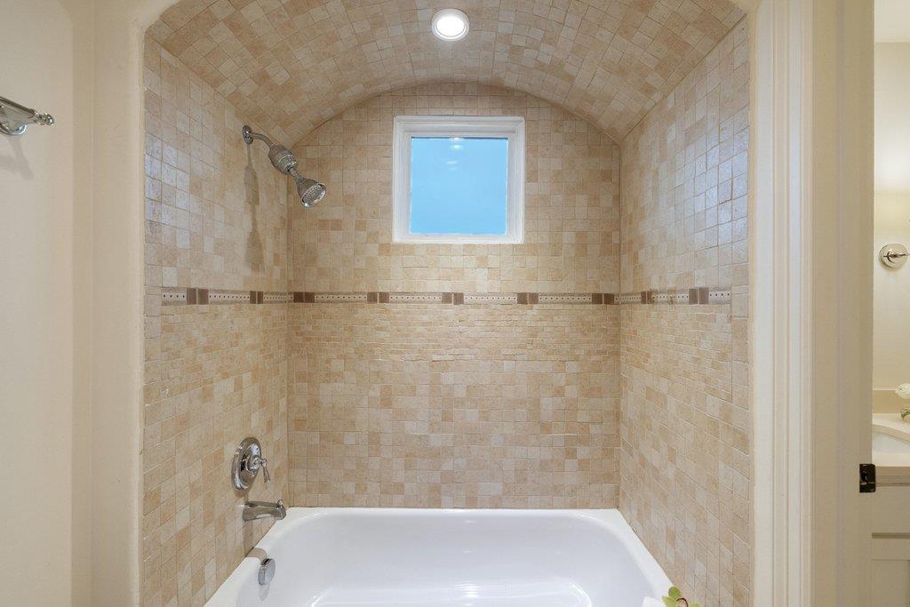 4801 Pecan Chase
