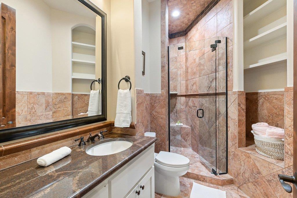 4801 Pecan Chase