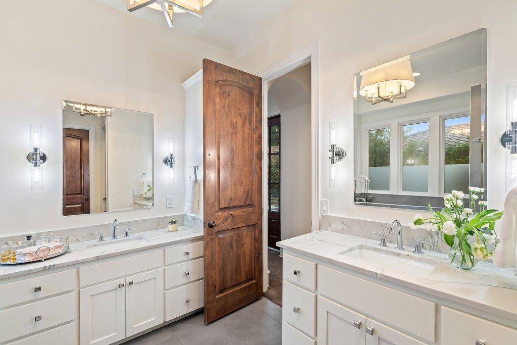 4801 Pecan Chase
