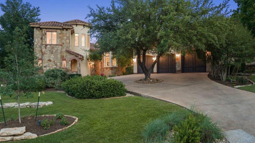 4801 Pecan Chase