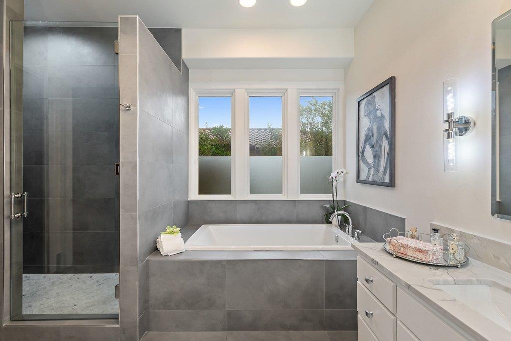 4801 Pecan Chase