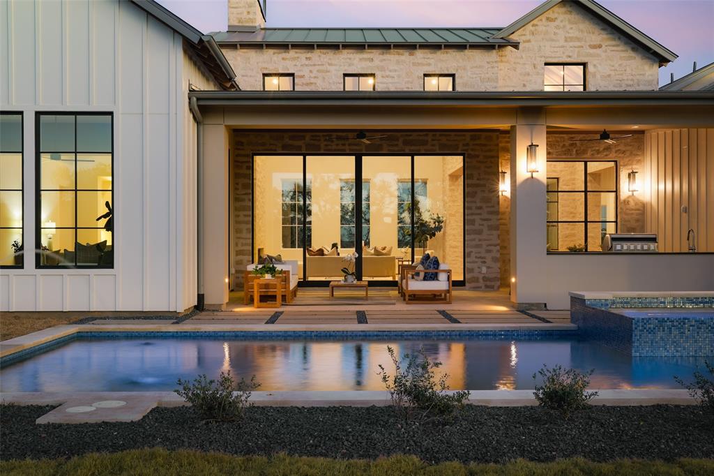 5910 SILVER LUNA WAY
