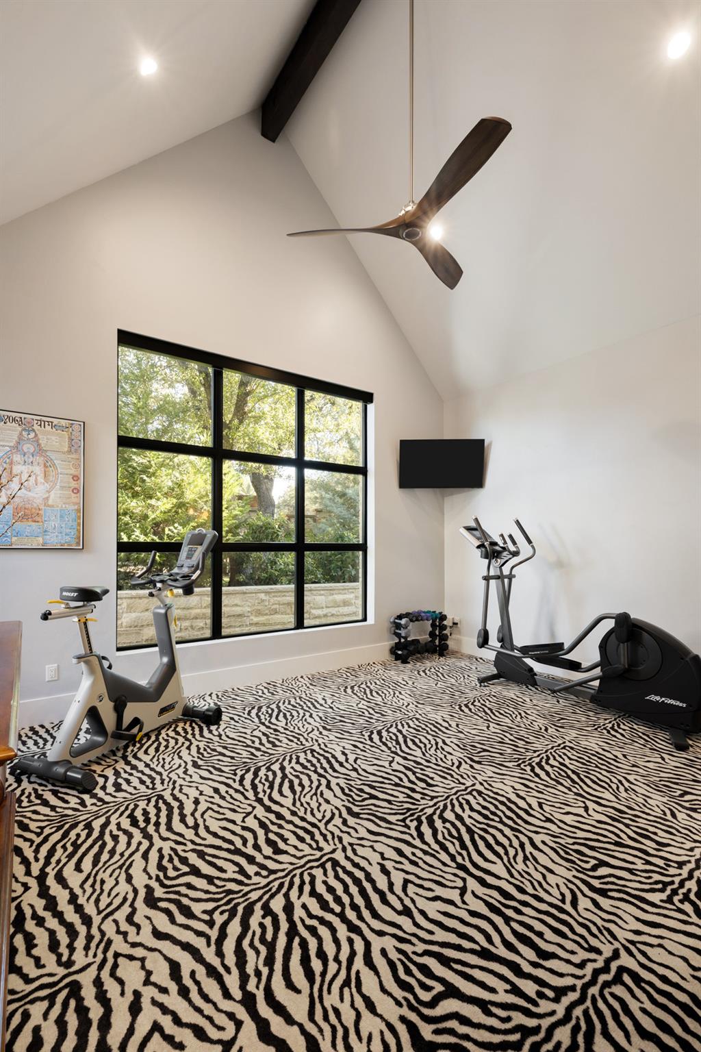 8408 CARRANZO DR
