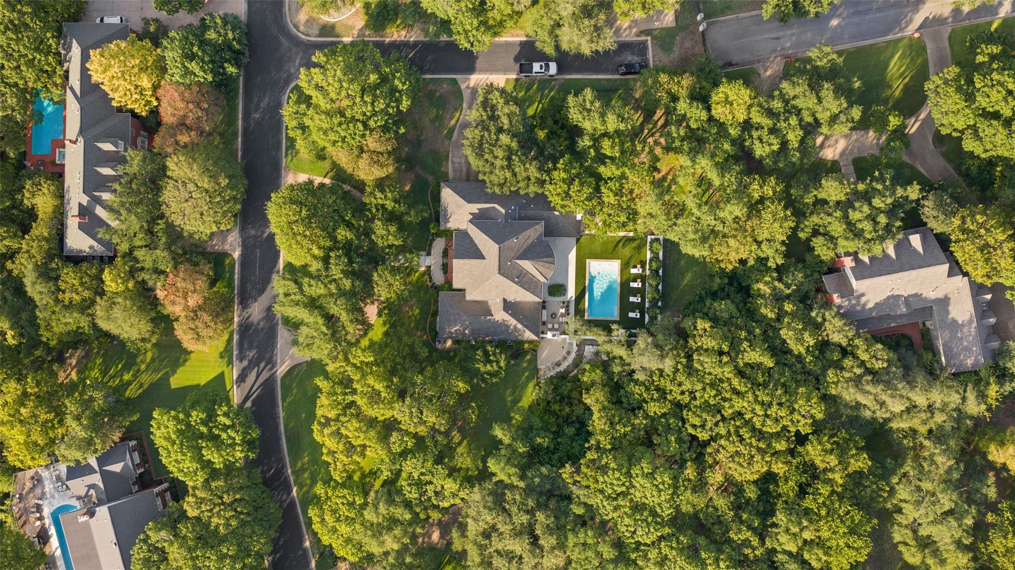4201 GREEN CLIFFS RD
