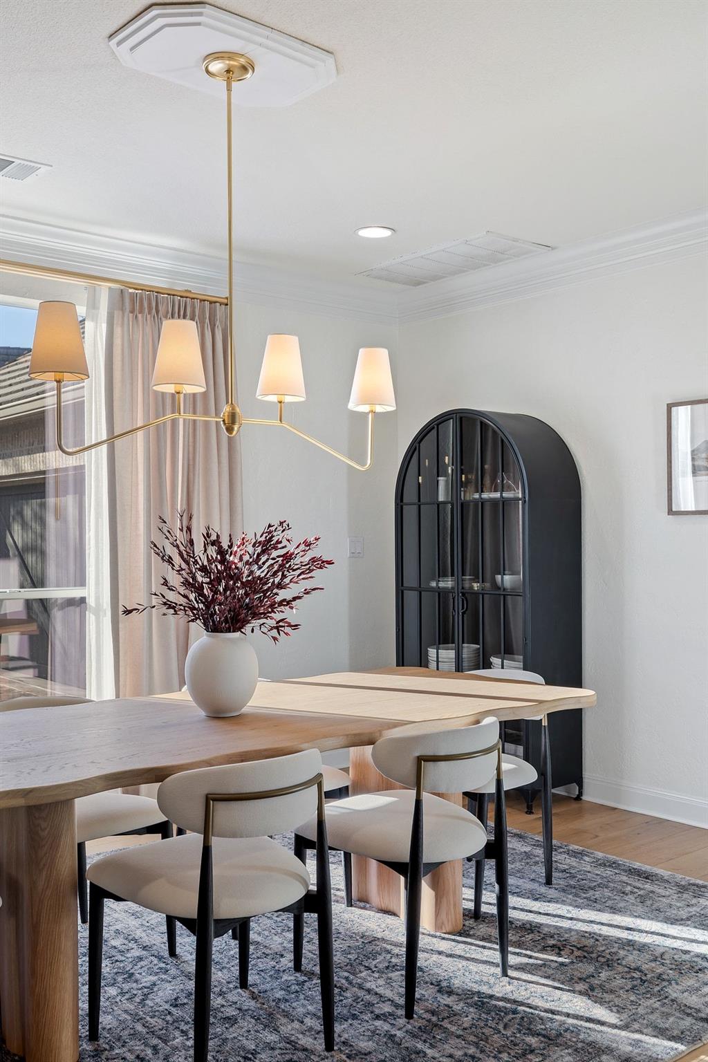 11700 EAGLES GLEN DR