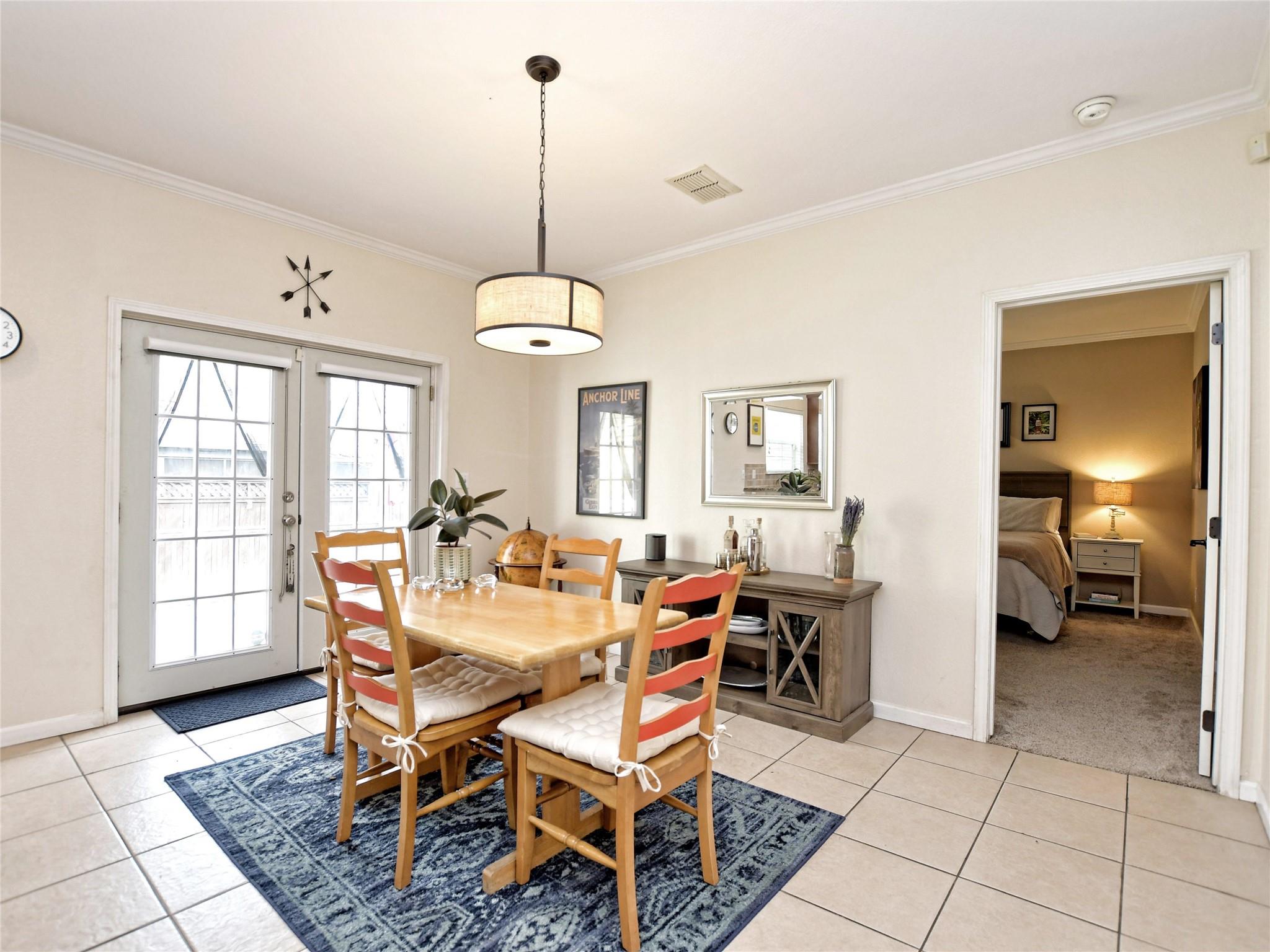 1011 Cherico ST