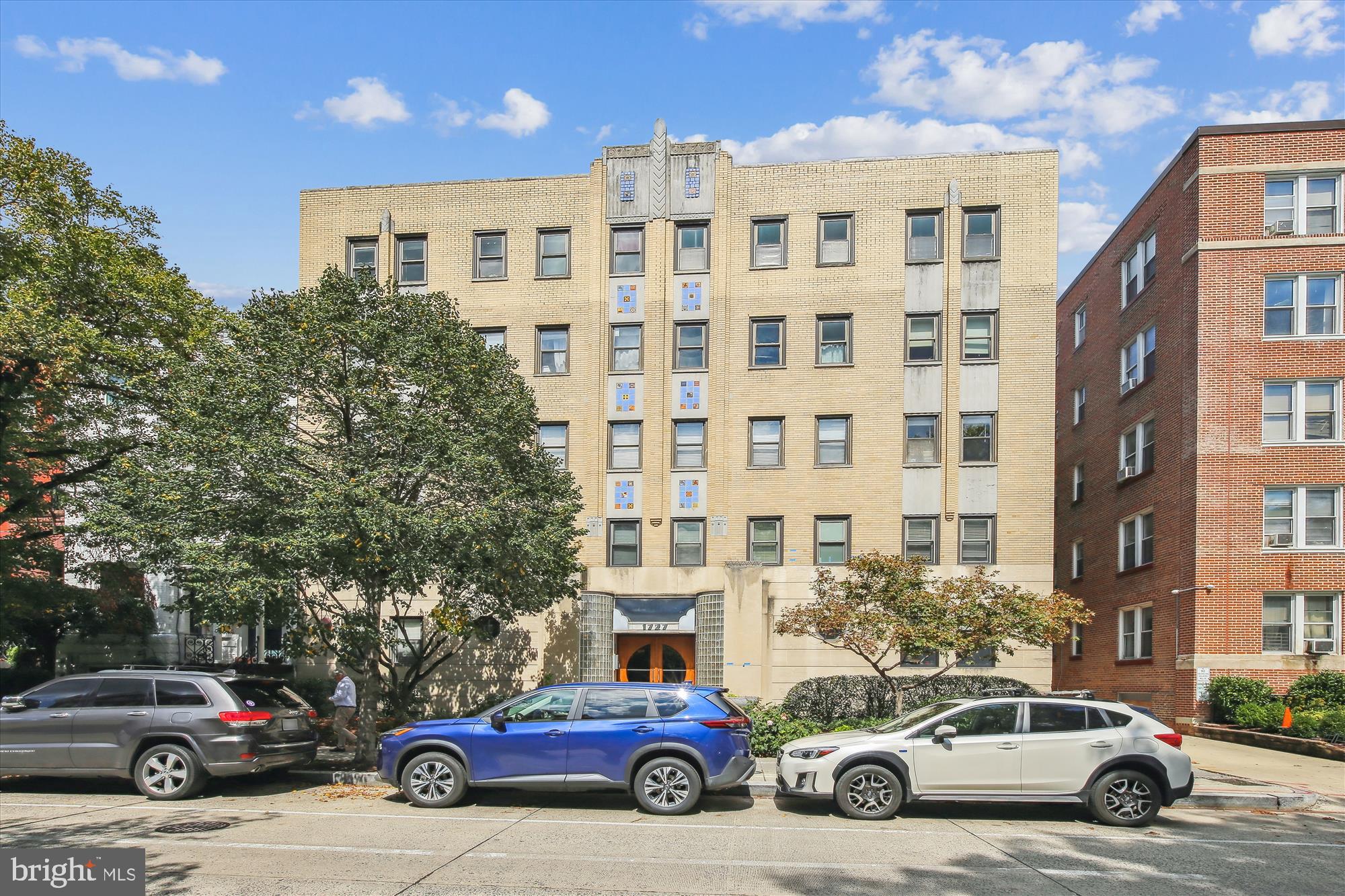 1727 R STREET NW Unit: 303