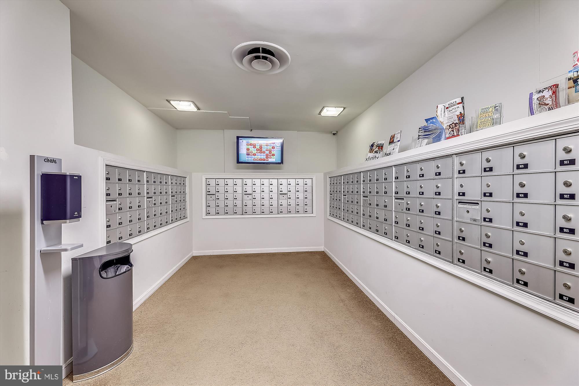 3701 Connecticut Ave NW #305