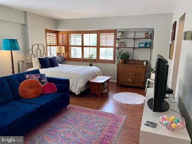 3701 Connecticut Ave NW #305