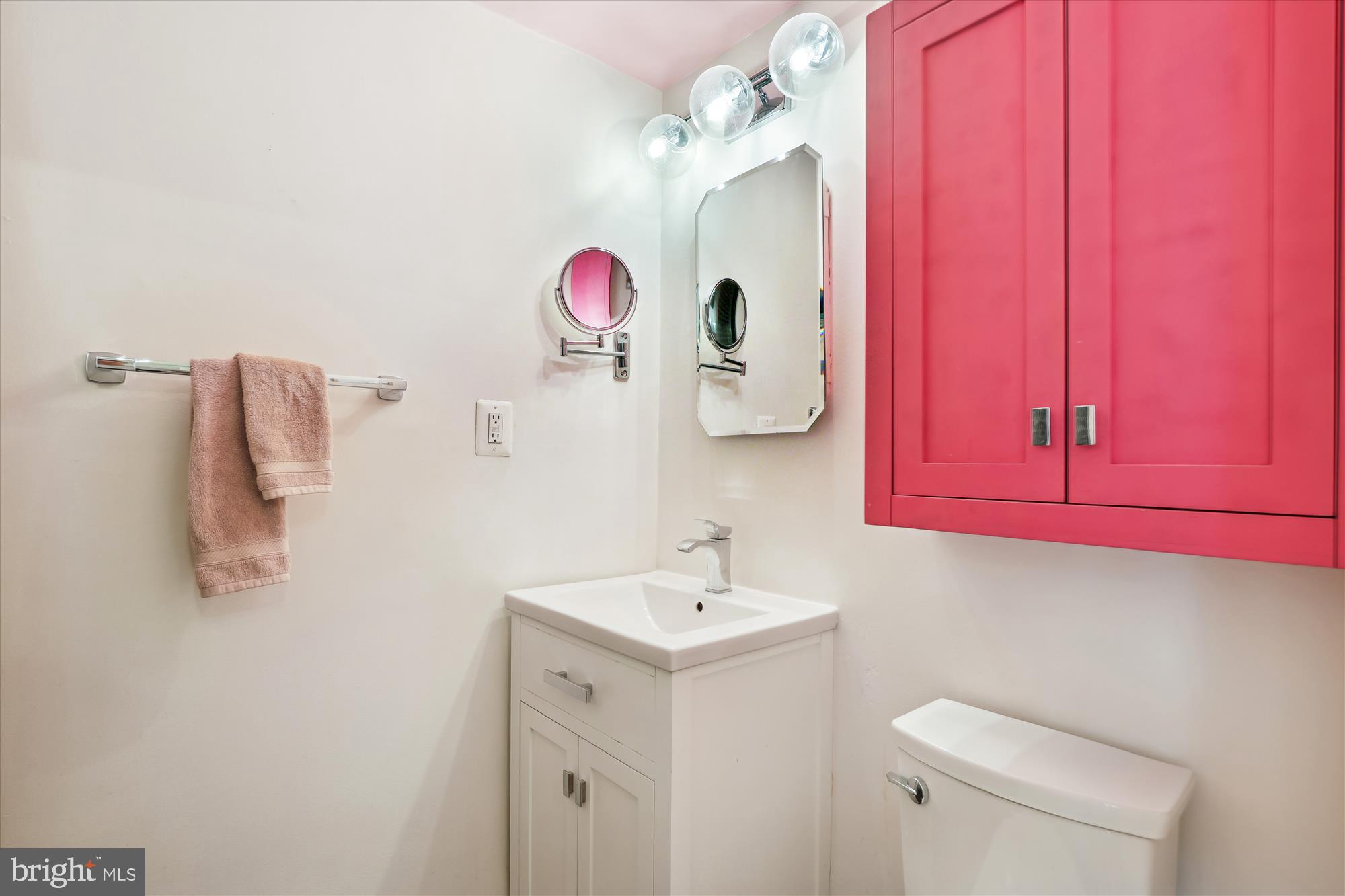 3701 Connecticut Ave NW #305