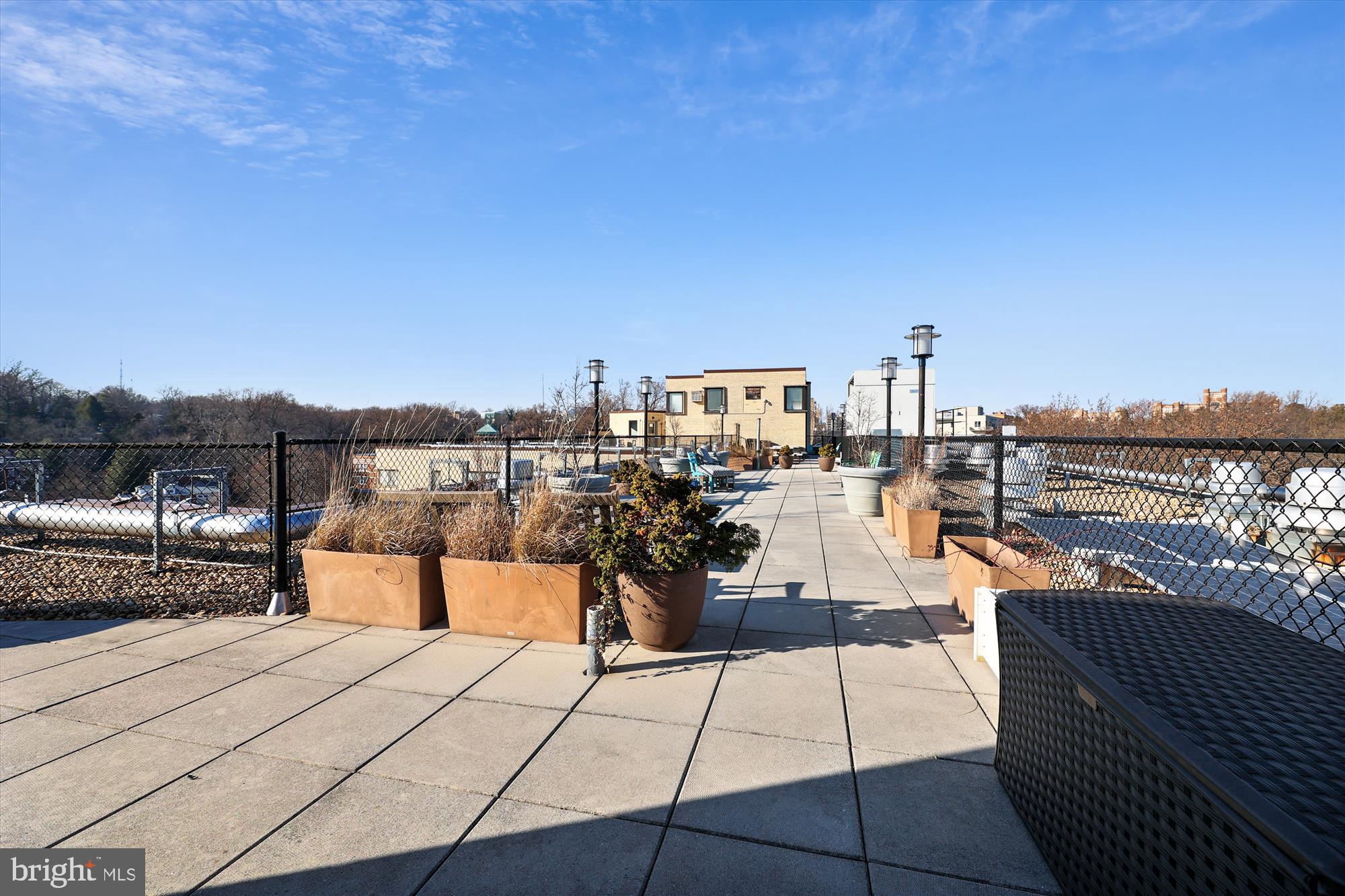 3701 Connecticut Ave NW #305