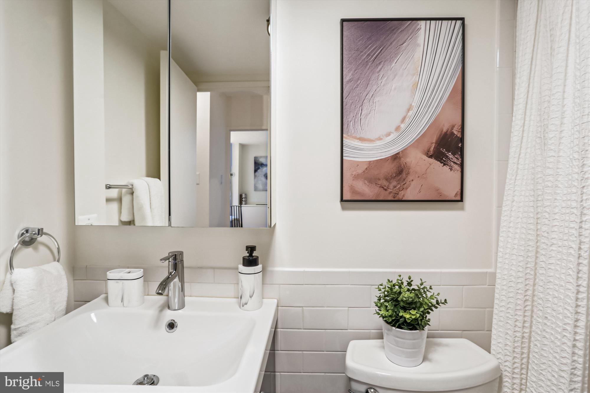 300 M STREET SW N400