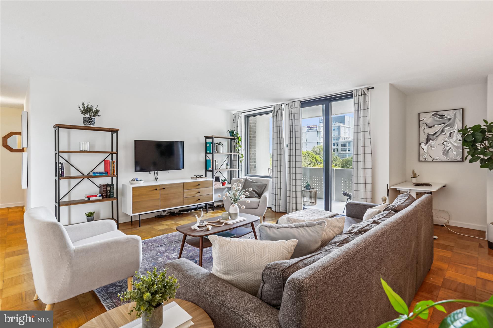 300 M STREET SW N400