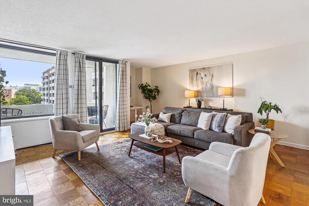 300 M STREET SW N400