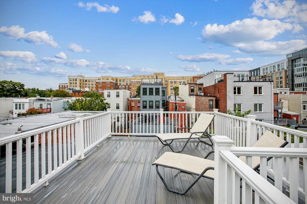 1521 9TH STREET NW