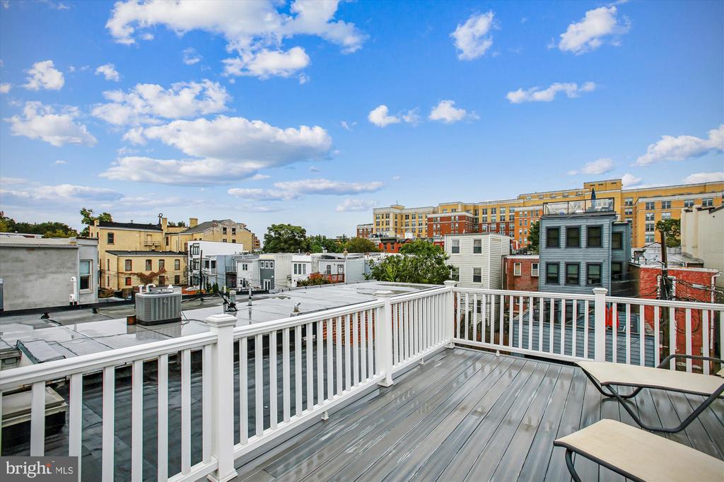 1521 9TH STREET NW