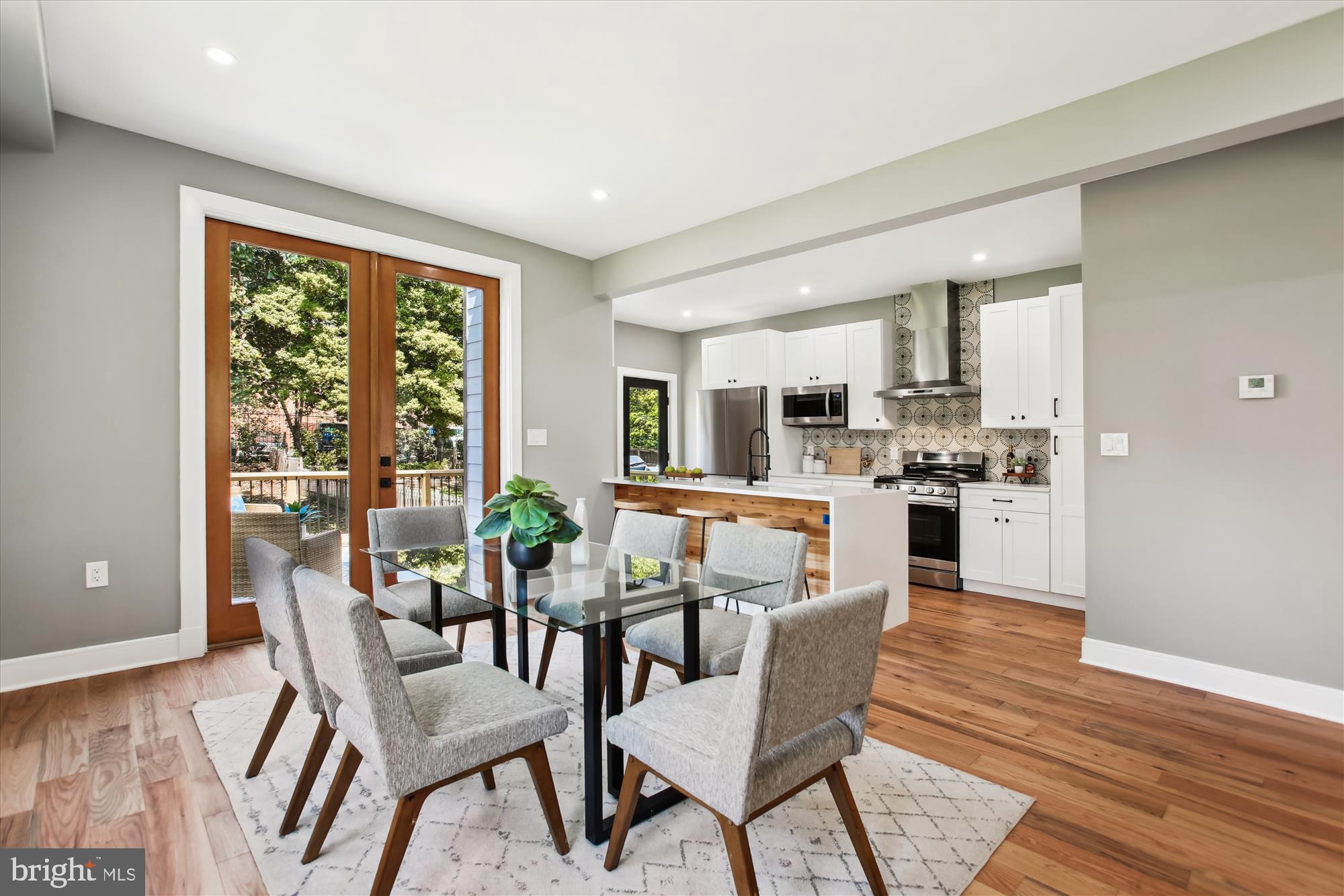 1014 KEARNY STREET NE