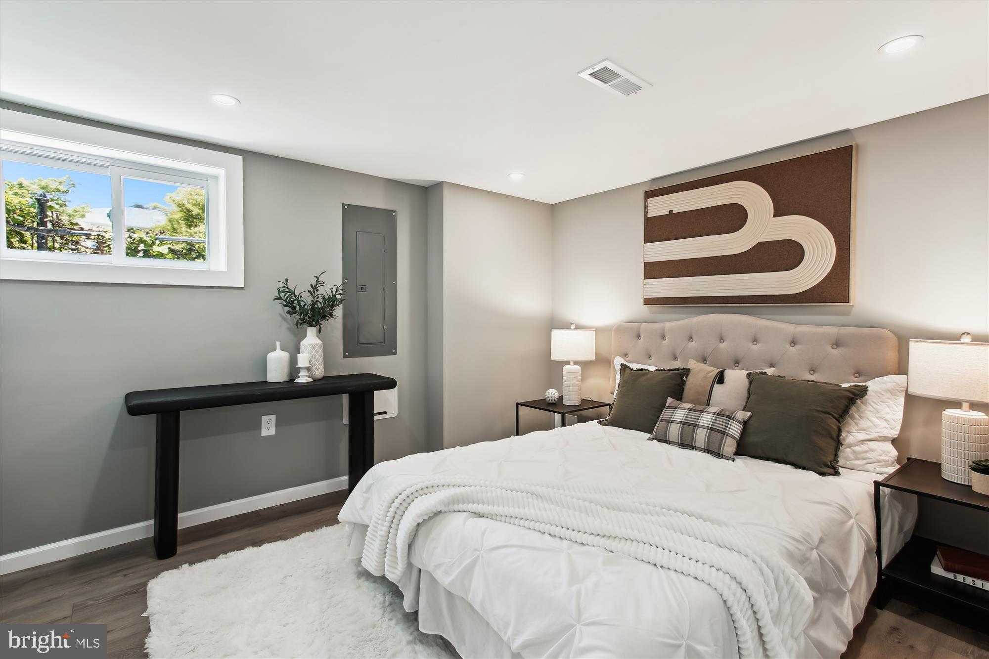 1014 KEARNY STREET NE