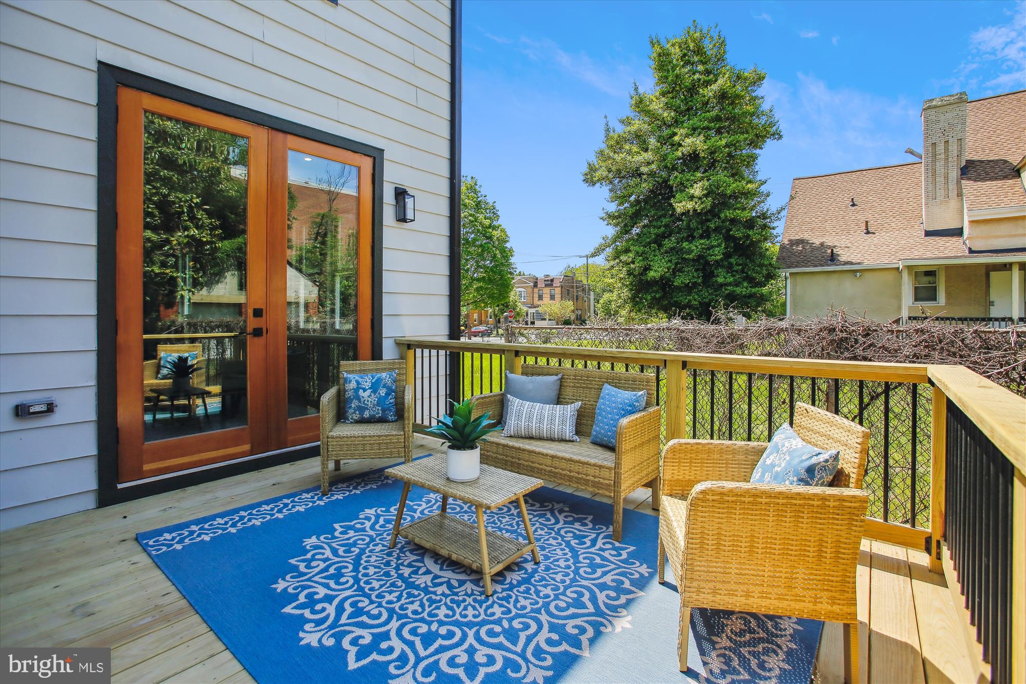 1014 KEARNY STREET NE