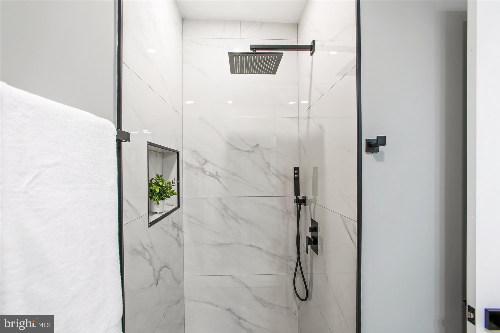 1014 KEARNY STREET NE