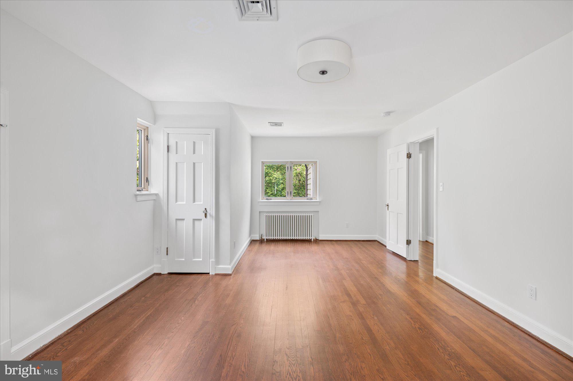 1215 HIGHLAND DRIVE