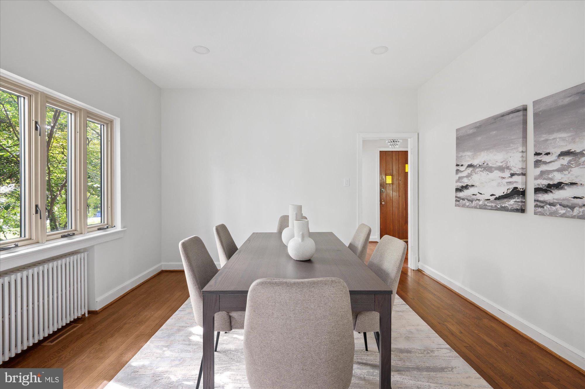 1215 HIGHLAND DRIVE