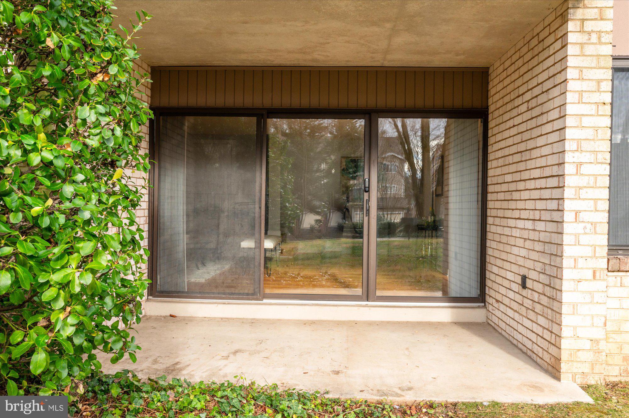 10853 Amherst AVENUE Unit: 1