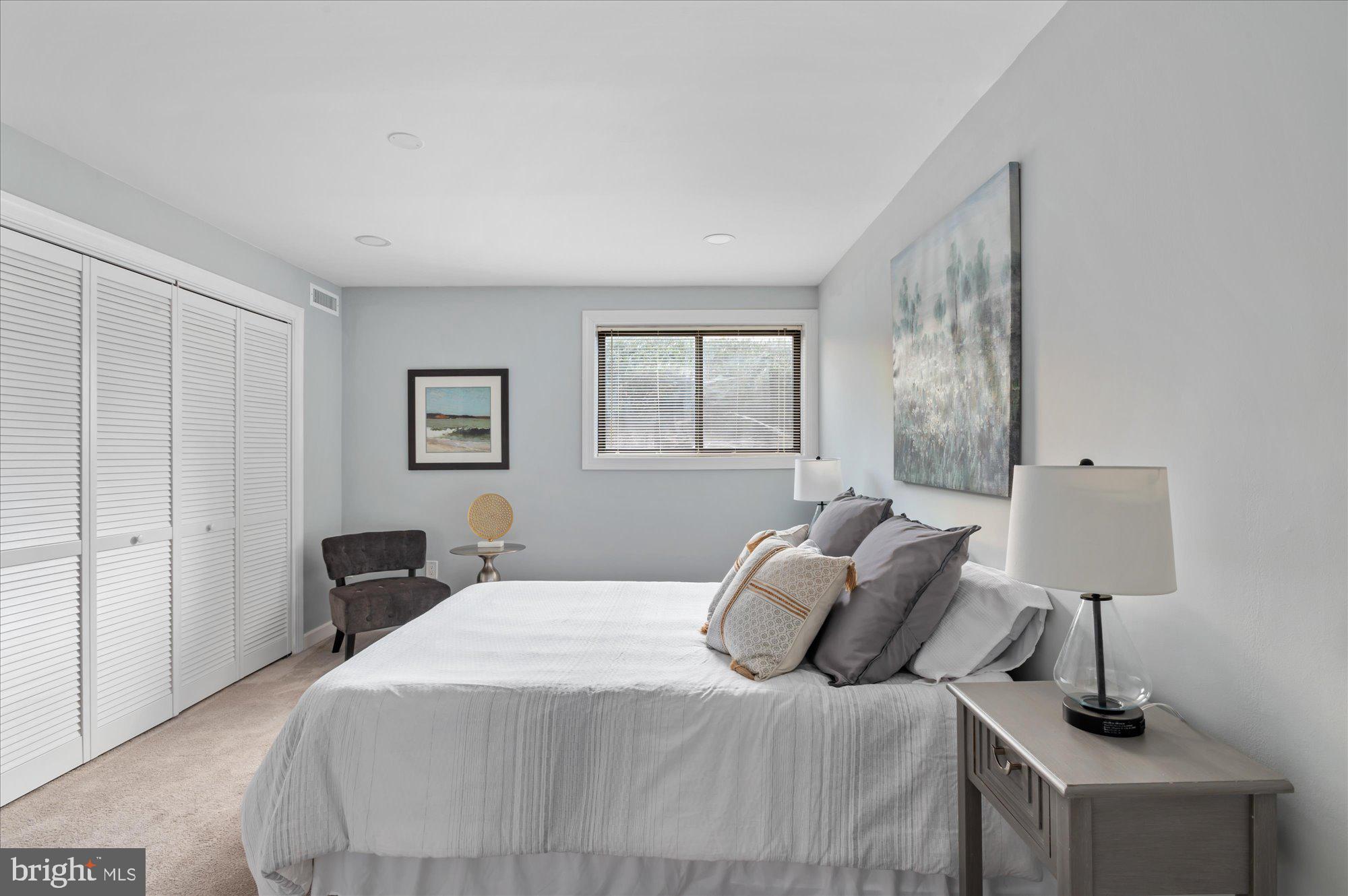 10853 Amherst AVENUE Unit: 1