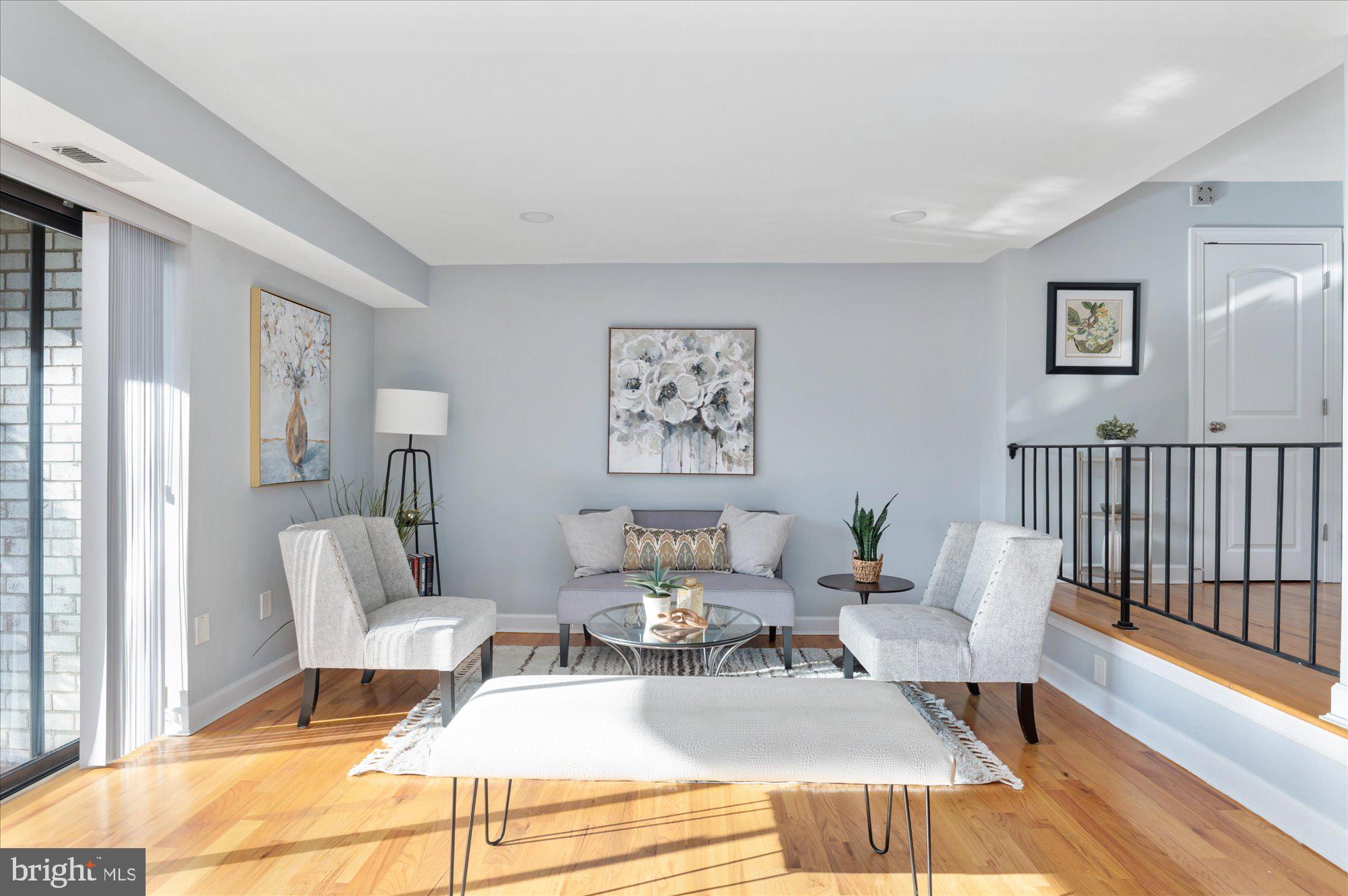 10853 Amherst AVENUE Unit: 1