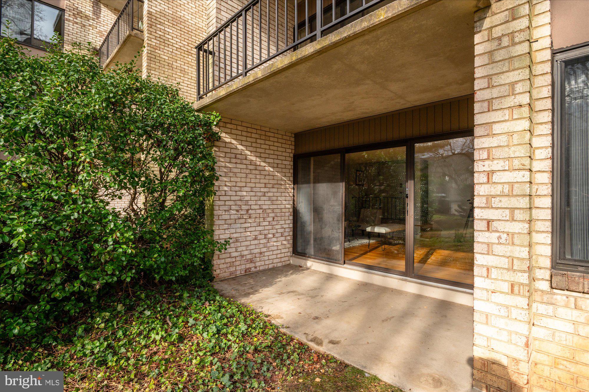 10853 Amherst AVENUE Unit: 1