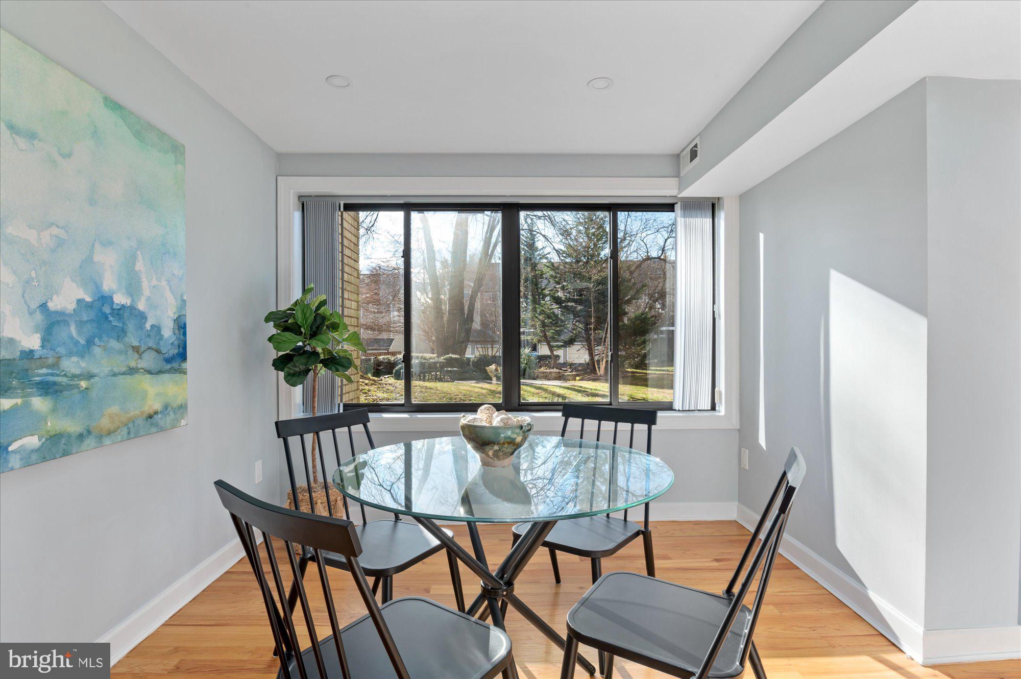 10853 Amherst AVENUE Unit: 1