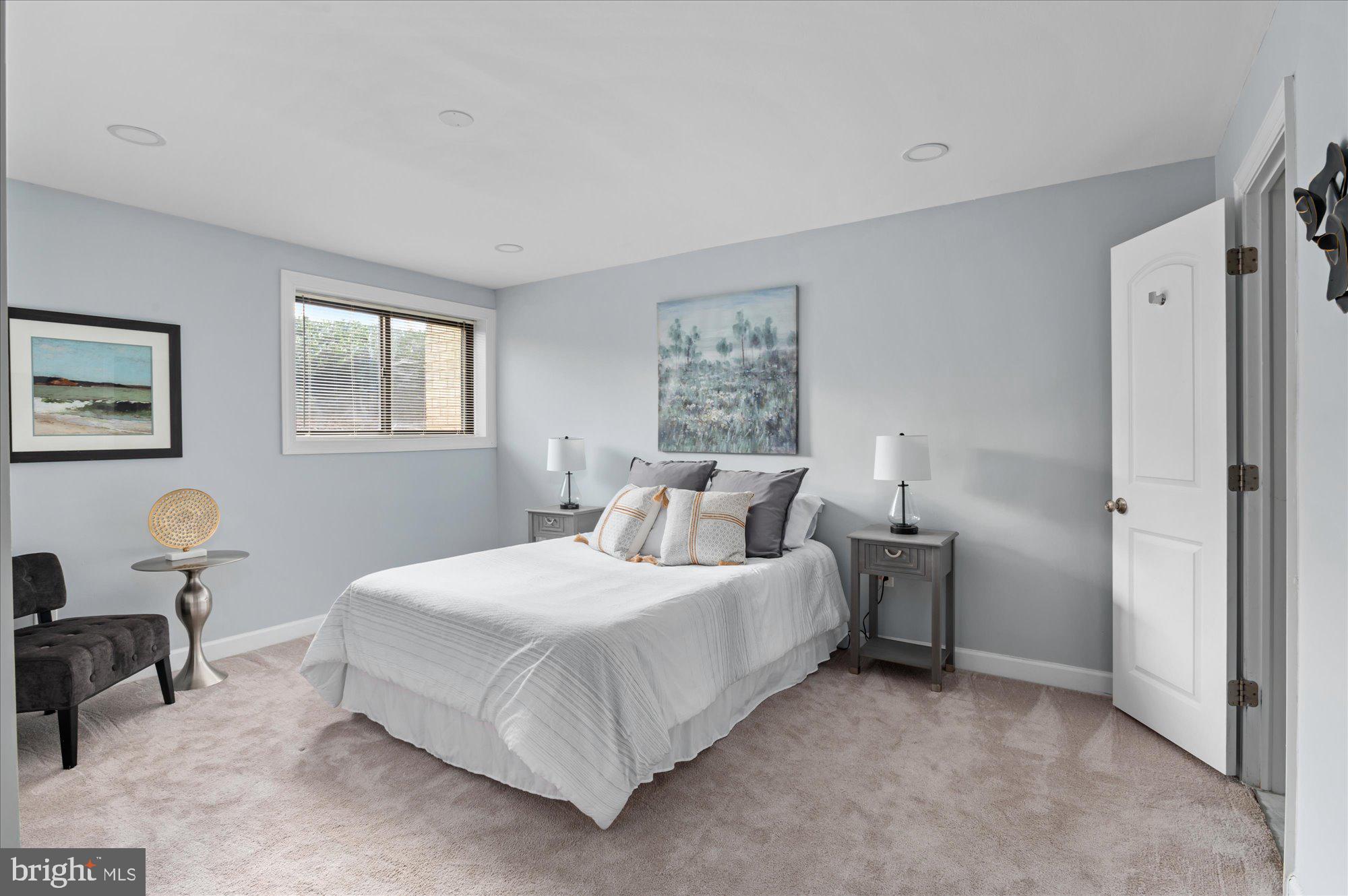 10853 Amherst AVENUE Unit: 1