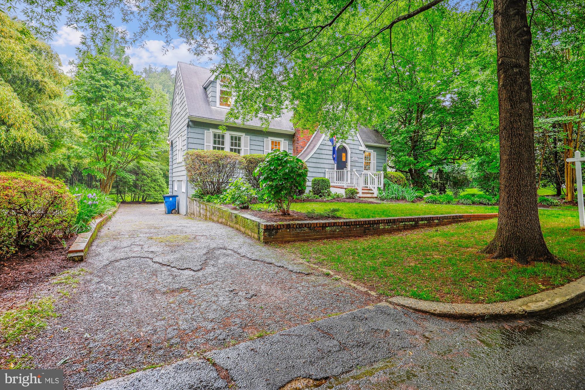 4921 Cumberland Ave